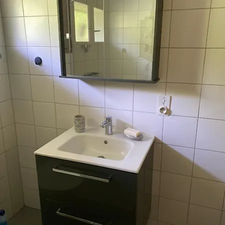 Appartement Avec Jardin Le Porge Exterior photo