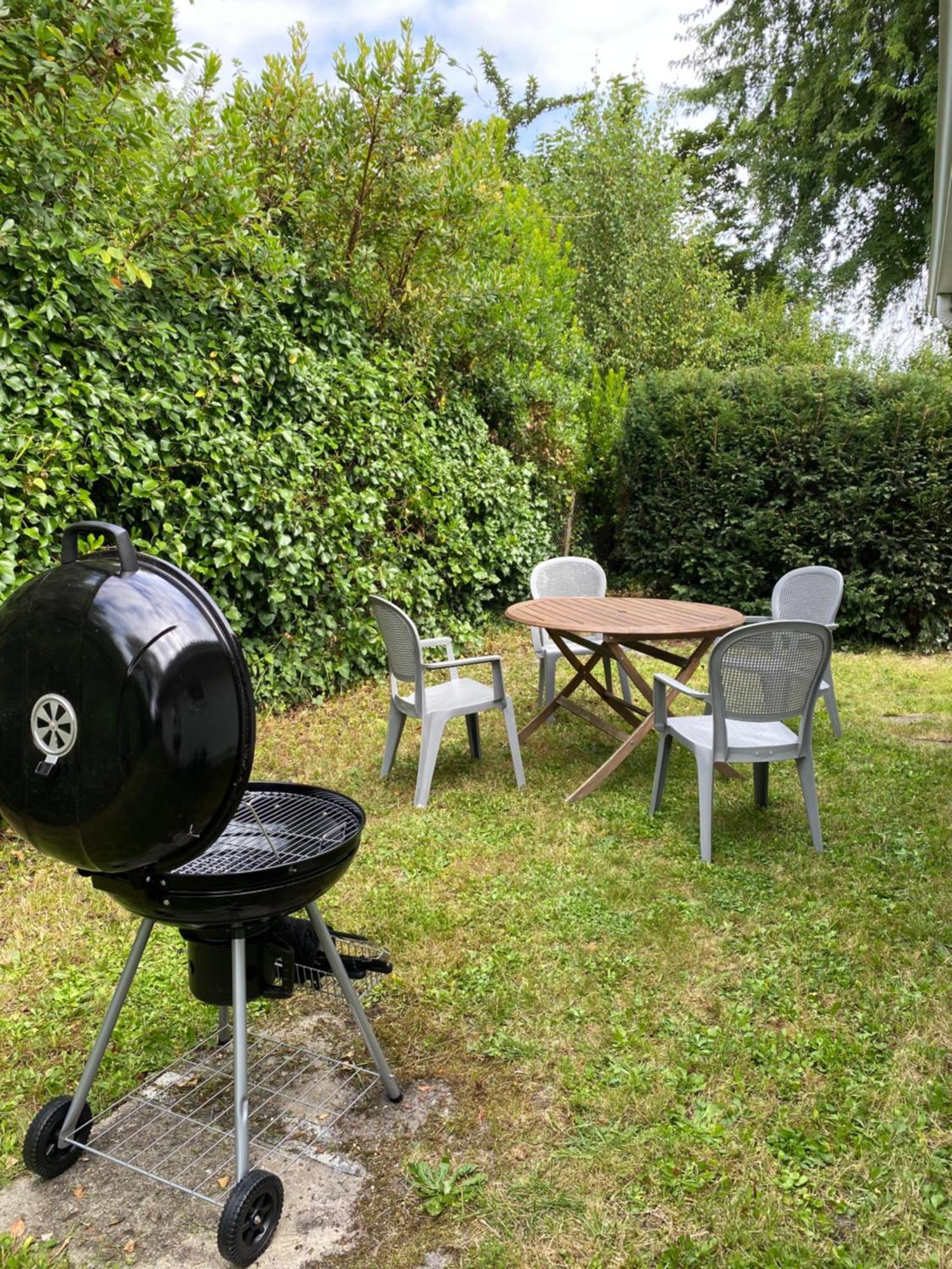 Apartment Avec Jardin *